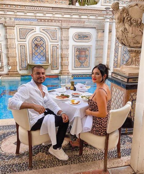 restaurant in versace mansion|giannis at former Versace mansion.